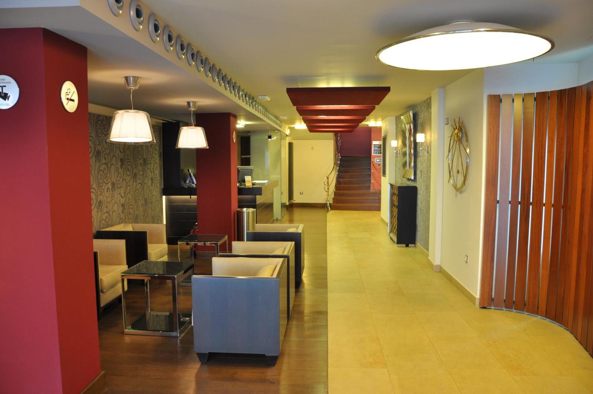 Hotel Xauen Jaén Extérieur photo